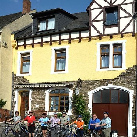 Ferienhaus Erich Bremm Mit Moselblick Neef Esterno foto