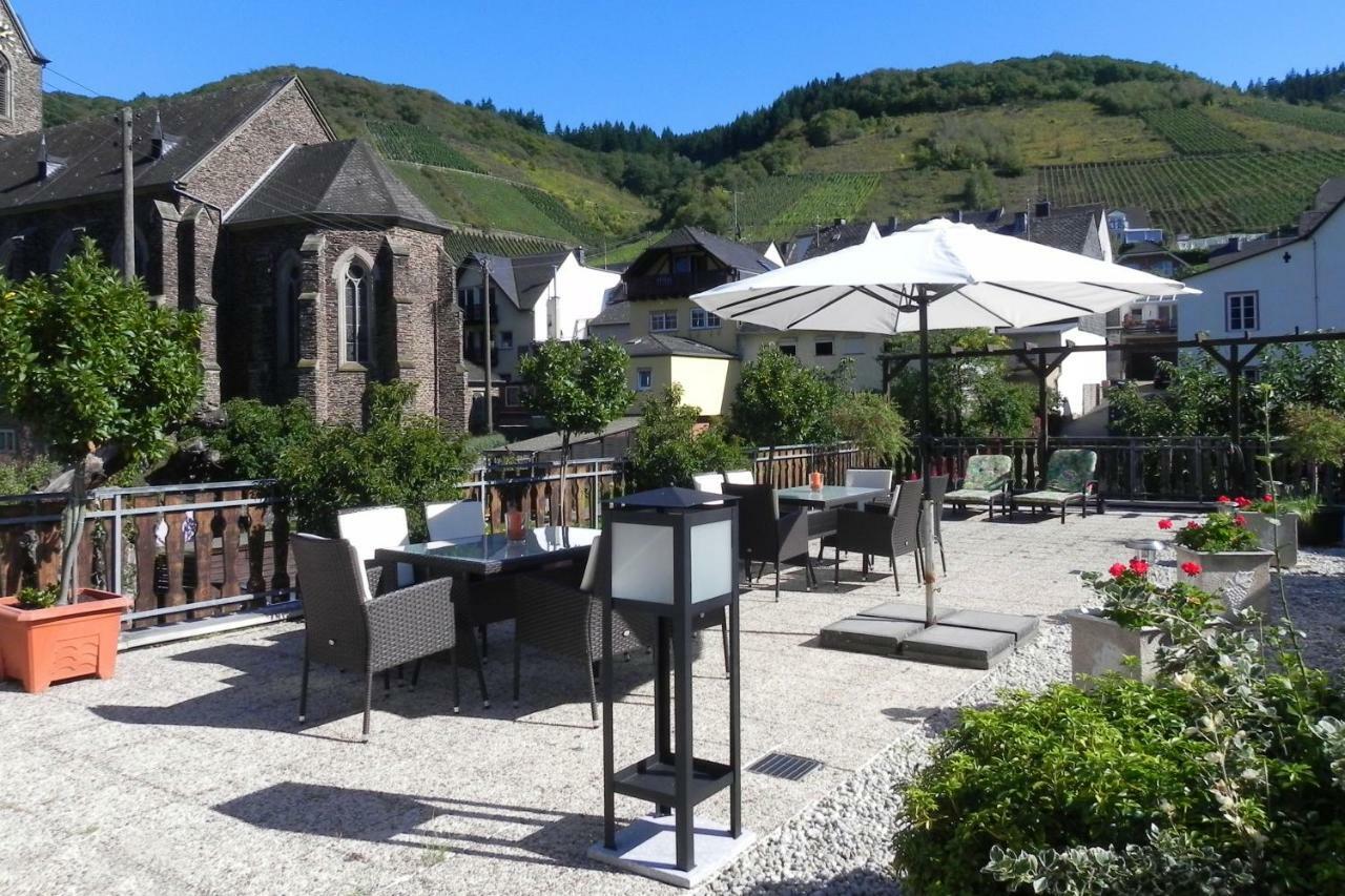 Ferienhaus Erich Bremm Mit Moselblick Neef Esterno foto